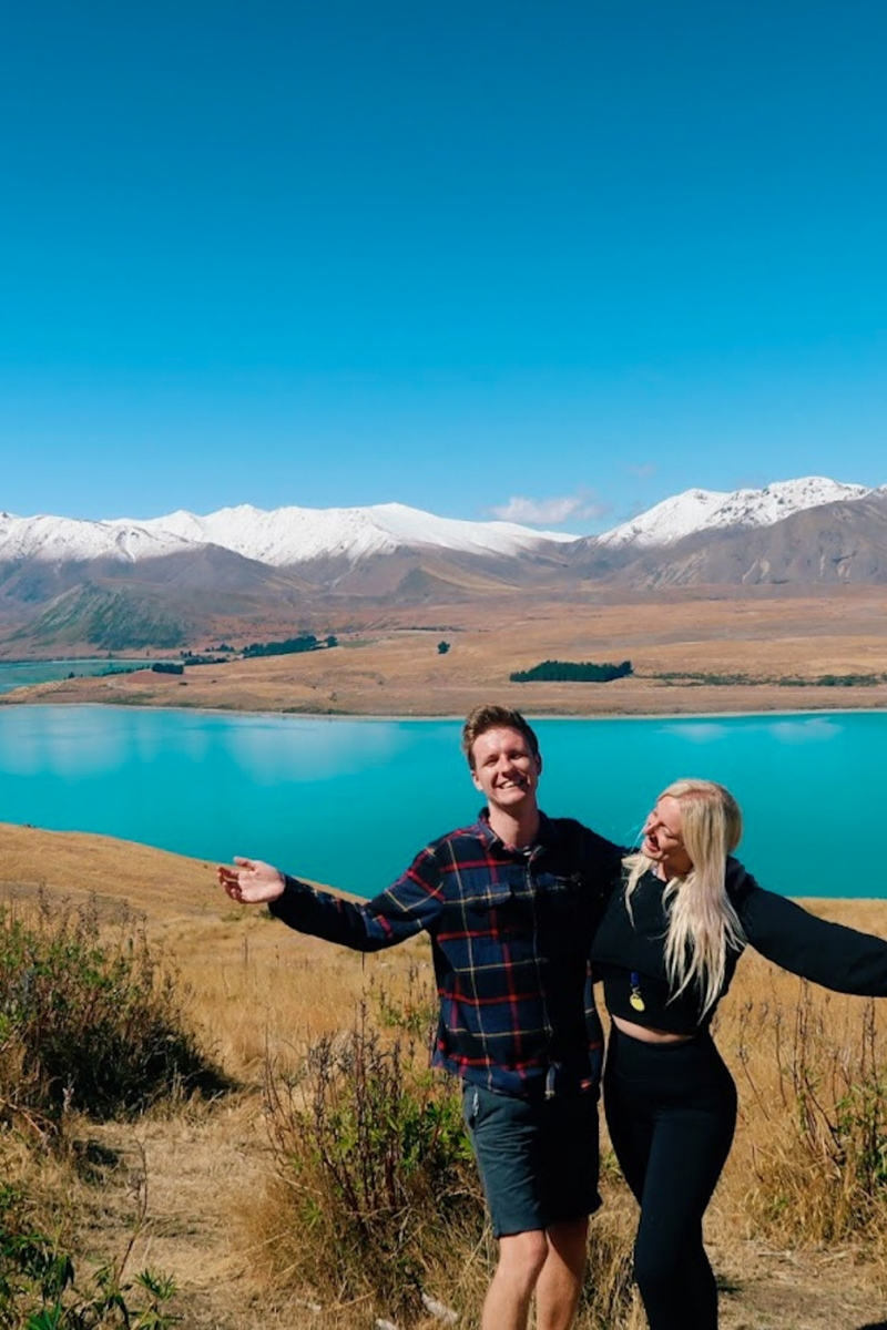 lake tekapo new zealand view