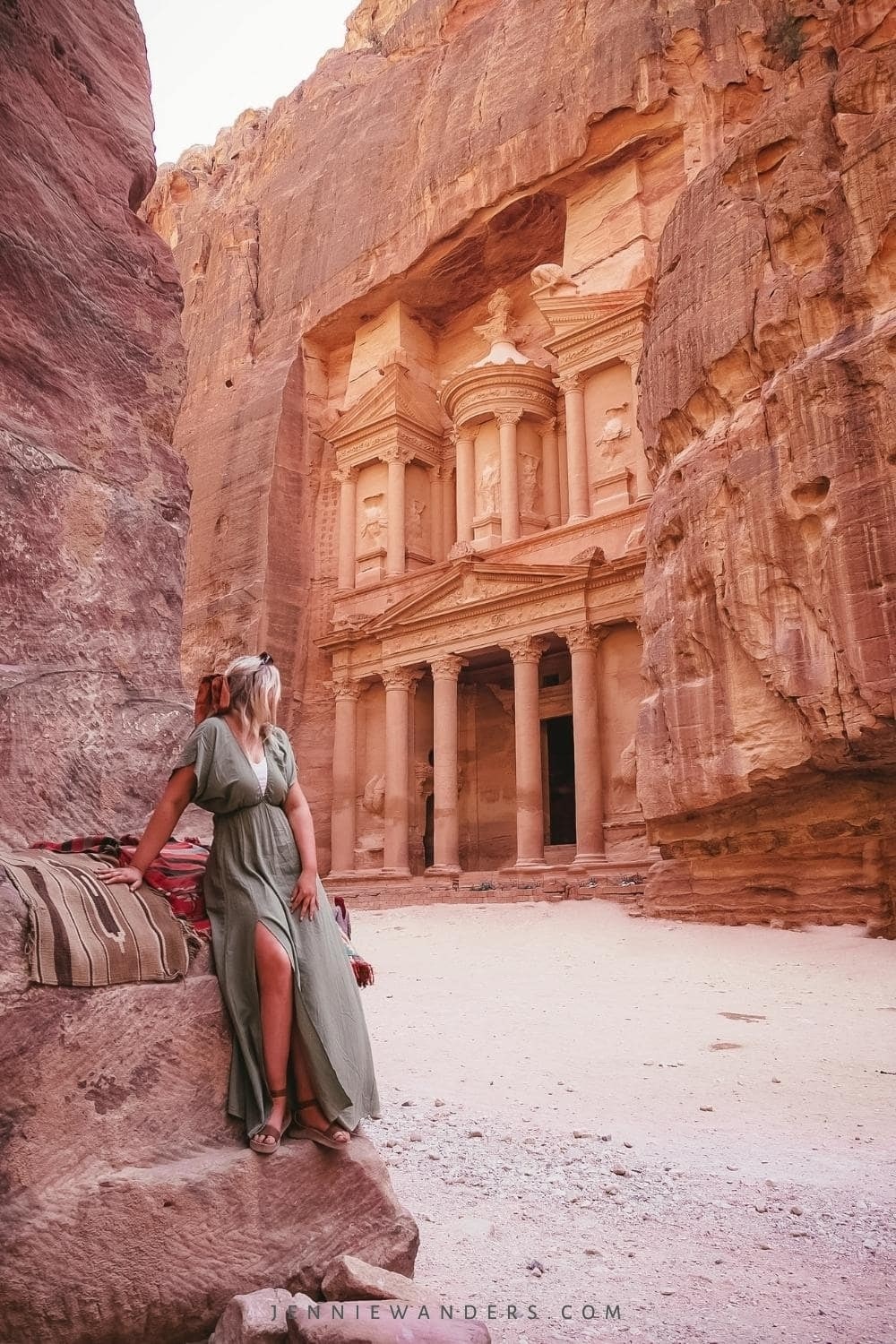 best time to go to petra jordan